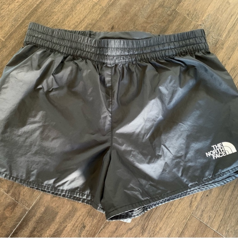 North face women’s running shorts in black
